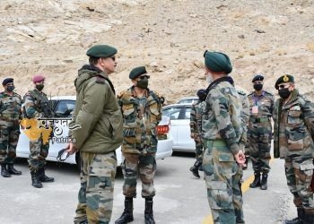 भारतीय सेना थल सेना अध्यक्ष ने लद्दाख का दौरा किया