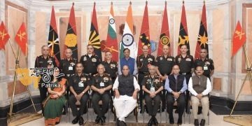 माननीय रक्षा मंत्री ने भारतीय सेना के वरिष्ठ नेतृत्व को संबोधित किया