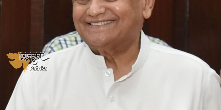कांग्रेस के वरिष्ठ नेता अहमद पटेल का निधन, एक महीने पहले हुआ था कोरोना।