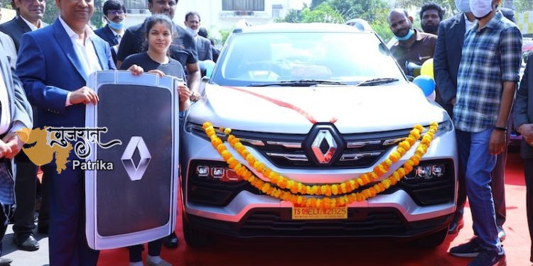 रेनॉ काइगर की डिलीवरीज़ का धमाकेदार शुभारम्भ; बिक्री के पहले दिन ही भारत भर में हुई 1100 से अधिक काइगर की डिलीवरी