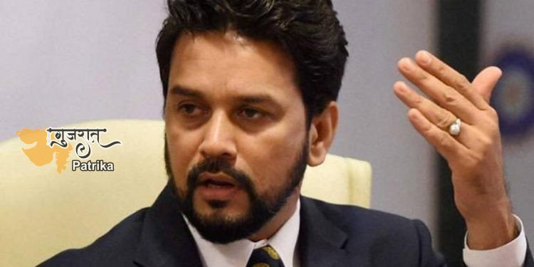 अनुराग ठाकुर पहली बार सांसद बने जिन्हें प्रादेशिक सेना में कप्तान नियुक्त किया गया
