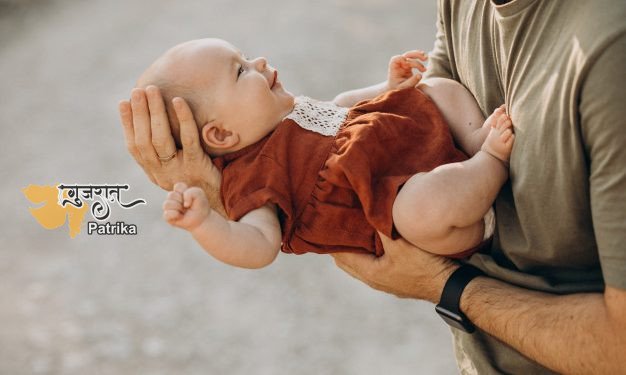 बेटी के जन्म के जश्न को पिता ने कुछ यूं मनाया, ननिहाल से घर किराए के हेलीकॉप्टर से लाया