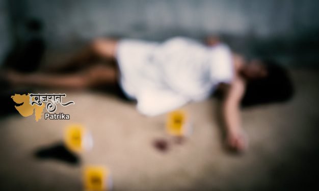 ज़िंदा लाश सी एक लड़की