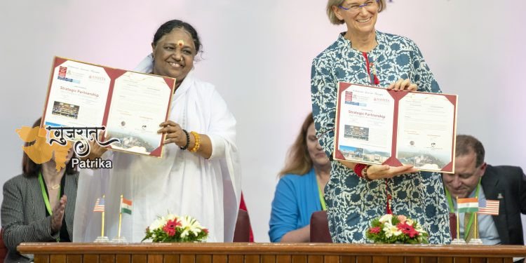 अमृता स्कूल ऑफ बायोटेक्नोलॉजी ने लाइफ साइंसेज में भारत में अपनी तरह का पहला डुअल डिग्री प्रोग्राम शुरू