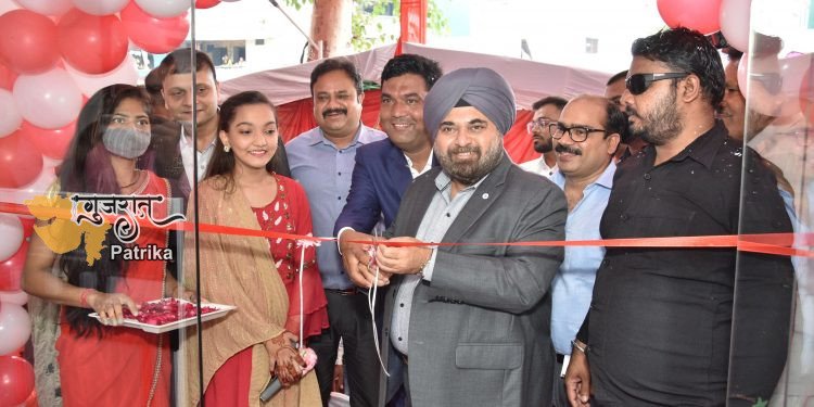 हिताची की गुजरात में बड़े विस्तार की योजना, आधुनिक दौर के उपभोक्ताओं के लिए पेश किया  हिताची ब्राण्ड शॉप