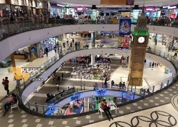 चीन में कोरोना लॉकडाउन का असर भारत में भी महसूस होगा, क्योंकि इलेक्ट्रॉनिक उपकरण और महंगे हो जाएंगे।