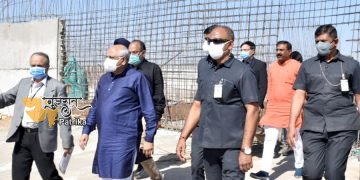 राधनपुर में निर्माणाधीन फिल्ट्रेशन प्लांट का दौरा करते मुख्यमंत्री