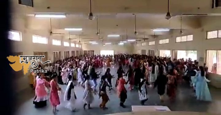 तलजा शहर के गर्ल्स हाई स्कूल में सांस्कृतिक कार्यक्रम का आयोजन किया गया