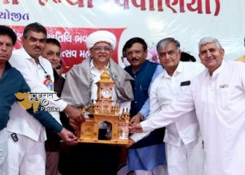 राज्य सरकार प्रधानमंत्री के सौना साथ-सौना विकास-सौना विश्वास के मंत्र को साकार कर किसी भी समाज के विकास में प्रधानमंत्री के साथ रहने के लिए कटिबद्ध है।