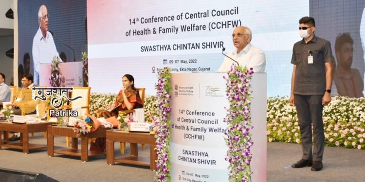 2020-21 में, गुजरात नीति आयोग सूचकांक में 6 के स्कोर के साथ स्वास्थ्य और भलाई के क्षेत्र में सभी प्रमुख राज्यों में पहले स्थान पर है।