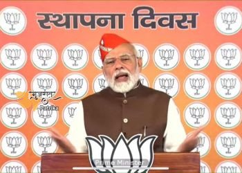 तेलंगाना के लोग खुद डबल इंजन वाली सरकार का मार्ग प्रशस्त कर रहे हैं
