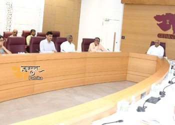 मुख्यमंत्री श्री भूपेन्द्र पटेल ने एक उच्च स्तरीय बैठक में ढेलेदार त्वचा रोग की वर्तमान स्थिति की समीक्षा की।