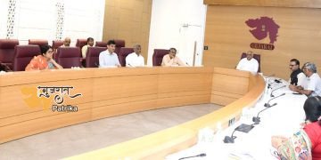 मुख्यमंत्री श्री भूपेन्द्र पटेल ने एक उच्च स्तरीय बैठक में ढेलेदार त्वचा रोग की वर्तमान स्थिति की समीक्षा की।