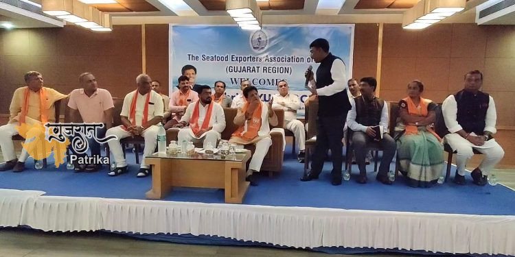 भारतीय मछुआरों पर अंकुश लगाने के लिए डब्ल्यूटीओ समझौते के खिलाफ पीएम मोदी का कड़ा रुख रद्द करने को मजबूर: मंत्री पीयूष गोयल