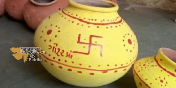 भरूच कस्बे में कुम्हार नवरात्र पर गरबा के आकार की मटली सजाने में लगे हैं.