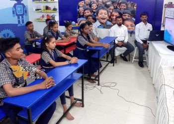 मुख्यमंत्री अहमदाबाद के दस्करोई तालुका के रोपड़ा गांव से इस समारोह में शामिल हुए