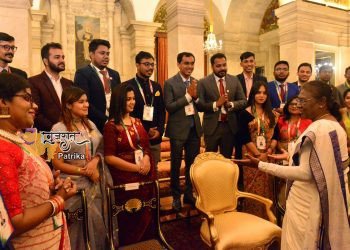 प्रधानमंत्री ने पूर्वोत्तर में रेल संपर्क और बुनियादी ढांचे को मजबूत बनाने की सराहना की
