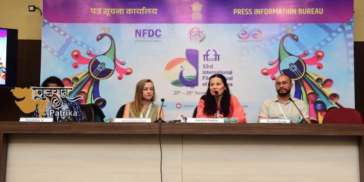 निर्देशिका वेलेंटीना मौरेल की फ़िल्म ‘आई हैव इलेक्ट्रिक ड्रीम्स’ पारिवारिक रिश्तों की जटिलताओं और एक किशोर की वयस्कता में यात्रा की पड़ताल करती है