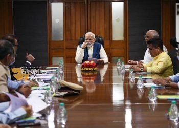 प्रधानमंत्री ने मोरबी में स्थिति की समीक्षा के लिए  उच्च स्तरीय बैठक की अध्यक्षता की