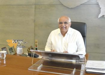 मुख्यमंत्री ने लगातार दूसरी बार कार्यभार संभाला है