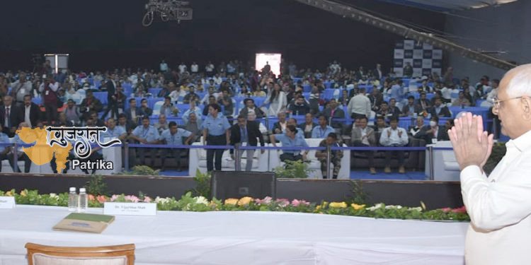 मुख्यमंत्री ने वडोदरा चैंबर ऑफ कॉमर्स द्वारा आयोजित वीसीसीआई-एक्सपो के 12वें संस्करण का उद्घाटन किया।