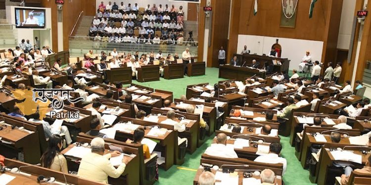 प्रधानमंत्री के नेतृत्व में देश के अमर काल में गुजरात को अग्रणी बनाए रखने के लिए 2013-2014 का बजट है:- मुख्यमंत्री