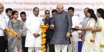 मुख्यमंत्री ने श्री गांधीनगर जिला पंचायत और देहगाम तालुका पंचायत की नई इमारतों का शिलान्यास किया।