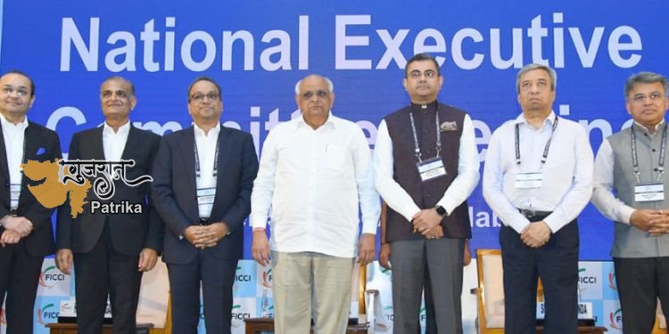 मुख्यमंत्री की अध्यक्षता में फिक्की की राष्ट्रीय कार्यकारी समिति की बैठक का उद्घाटन