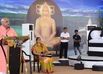 मुख्यमंत्री मोरबी में संत श्री मोरारी बापू द्वारा आयोजित मानस श्रद्धांजलि राम कथा श्रवण में शामिल हुए