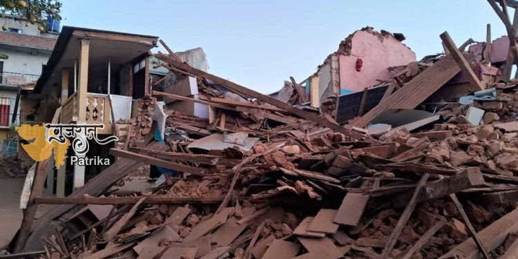 प्रधानमंत्री ने नेपाल में भूकंप के कारण हुई जनहानि और क्षति पर गहरा दुःख व्यक्त किया