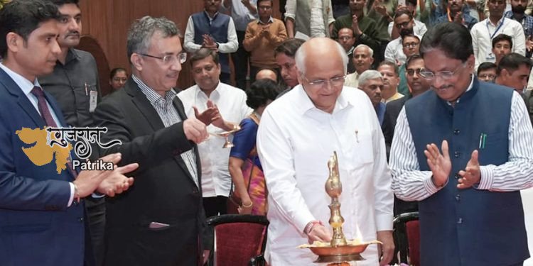 मुख्यमंत्री ने ‘आइडिया टू एंटरप्राइज’ के लक्ष्य को नई दिशा देते हुए गुजरात स्टूडेंट स्टार्टअप एंड इनोवेशन हब (आई-हब) के अत्याधुनिक कॉम्प्लेक्स का उद्घाटन किया।