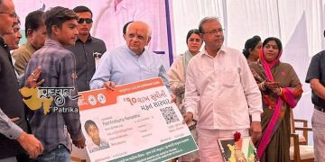 मुख्यमंत्री ने विकसित भारत संकल्प यात्रा में शामिल होने के लिए मेहसाणा जिले के सदुथला गांव का दौरा किया