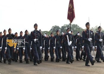 राष्ट्रपति ने राष्ट्रीय रक्षा अकादमी के 145वें कोर्स की पासिंग आउट परेड की समीक्षा की