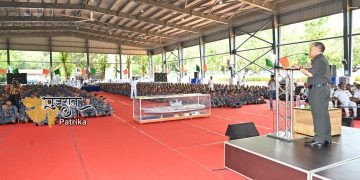 सीडीएस जनरल अनिल चौहान ने आईएनएस चिल्का का दौरा किया; अग्निवीर प्रशिक्षण का अवलोकन किया